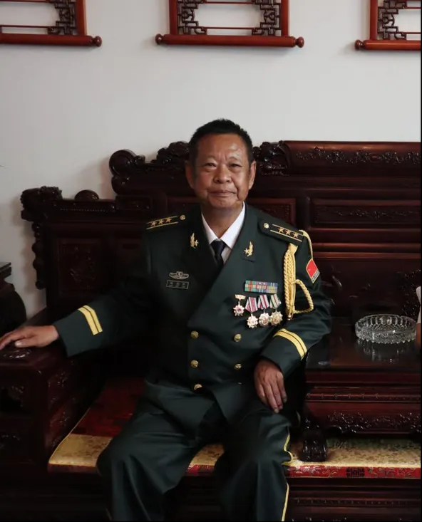 钱程策略 一级战斗英雄杨国跃, 医治无效逝世